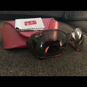 Raybans (polarized)